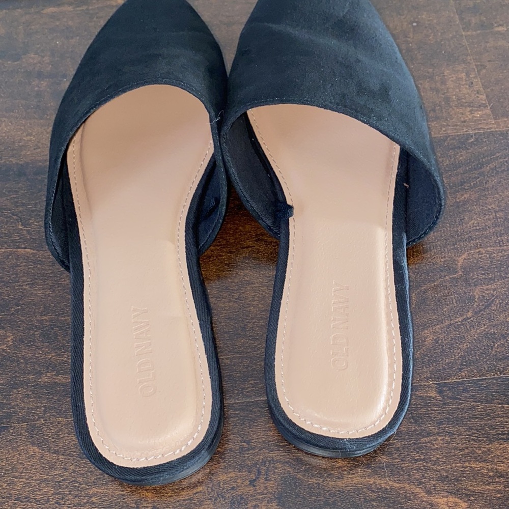Old Navy Faux Suede Mules - Picture 5 of 6